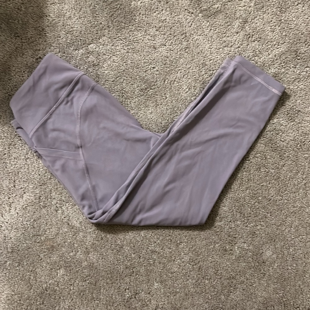 ATHLETA GIRL STASH YOUR TREASURES MESH CAPRI LEGGINGS